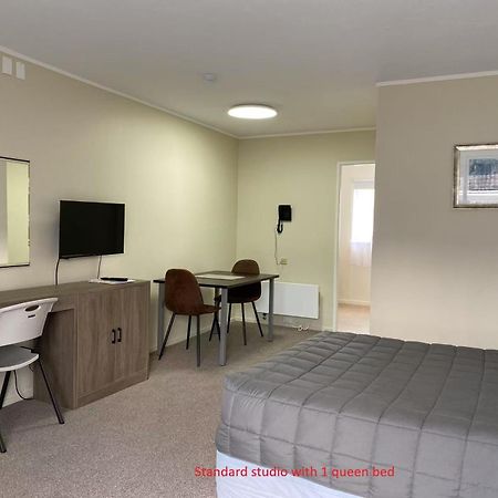 Malones Spa Motel โรโตรัว ภายนอก รูปภาพ