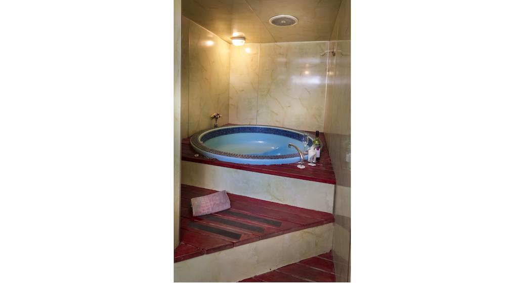 Malones Spa Motel โรโตรัว ห้อง รูปภาพ