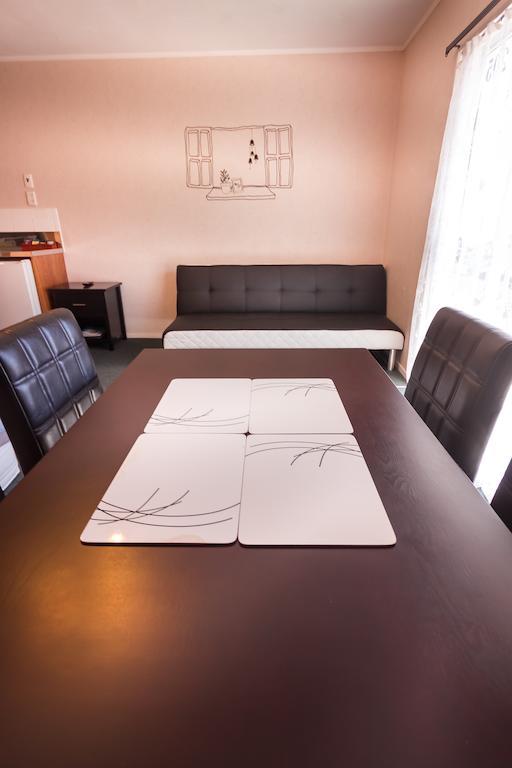 Malones Spa Motel โรโตรัว ห้อง รูปภาพ